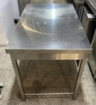 Τραπέζι Εργασίας Ανοξείδωτο 110x70x85 Μεταχειρισμένο